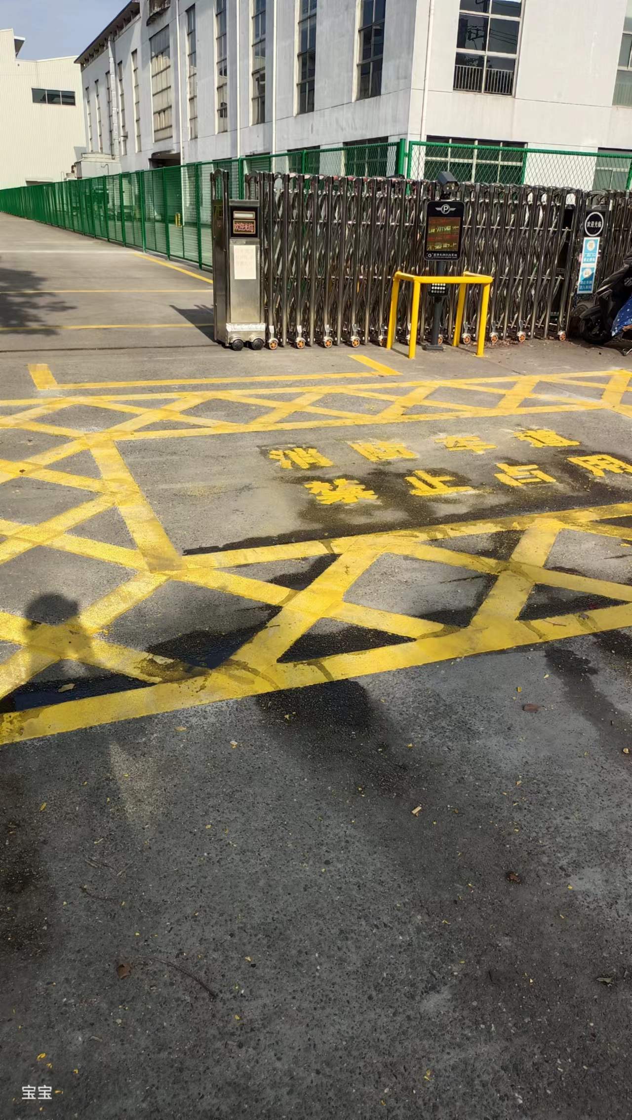惠州马路划线